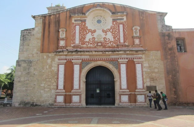 Santo Domingo Zona Colonial Iglesia
